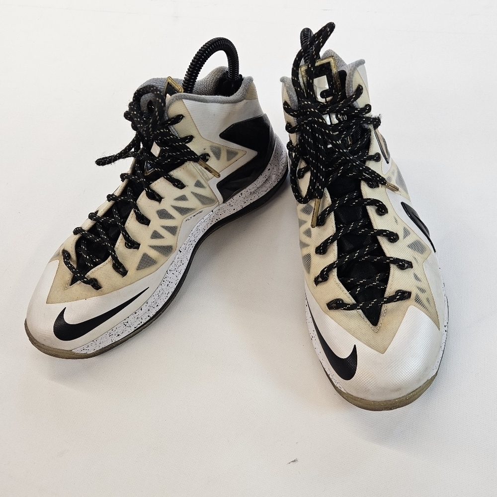 Nike Size 8.5 LeBron James 10 P. S. Elite+ White Gold Black Sneakers